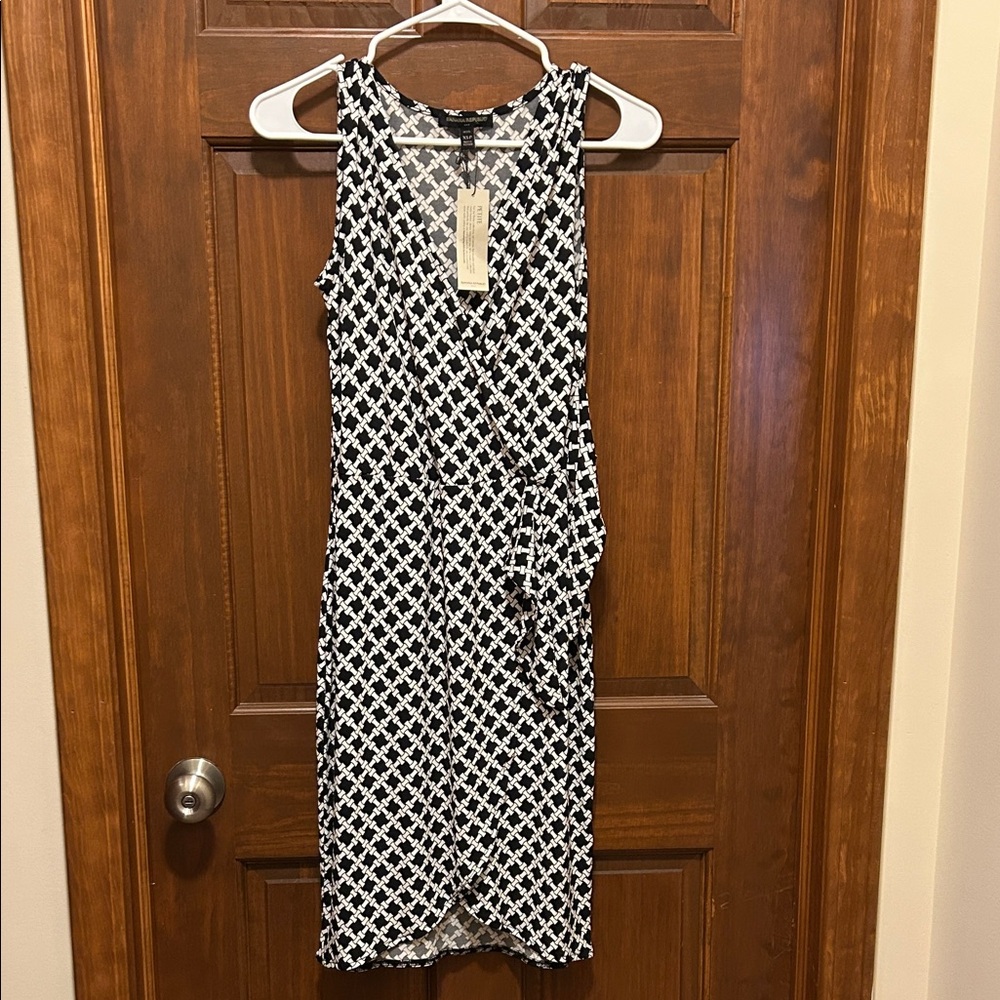 Banana Republic Black and White Geometric Midi Dress